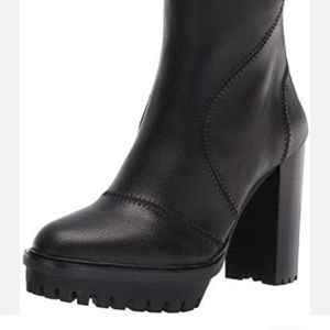 NIB Vince Camuto Women's Erettie Platform Ankle Boot Fashion - Size 9 Black